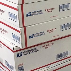 Box 2 of 2 for @amyk0319